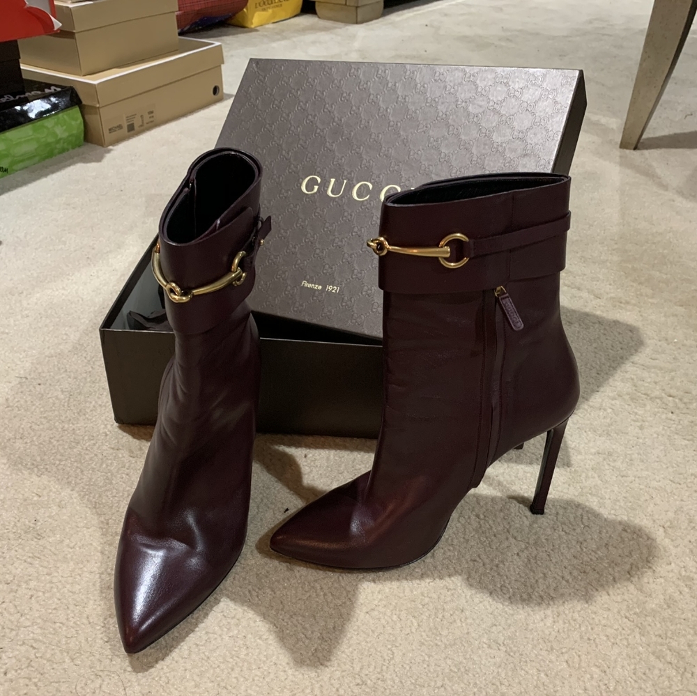 Gucci Burgundy Leather Horsebit  Ankle Boots BADAZZ  EUC